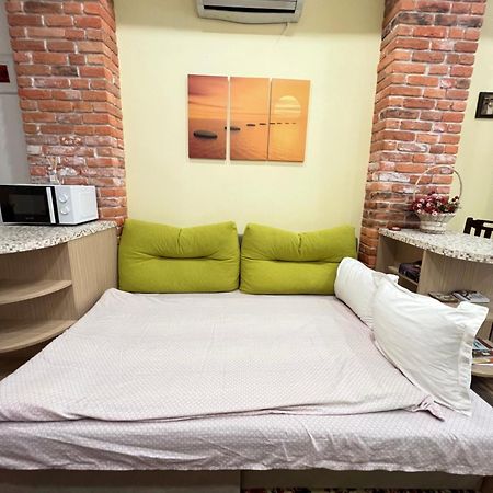 Barcelona Colorful Central Studio W Green Backyard София Экстерьер фото