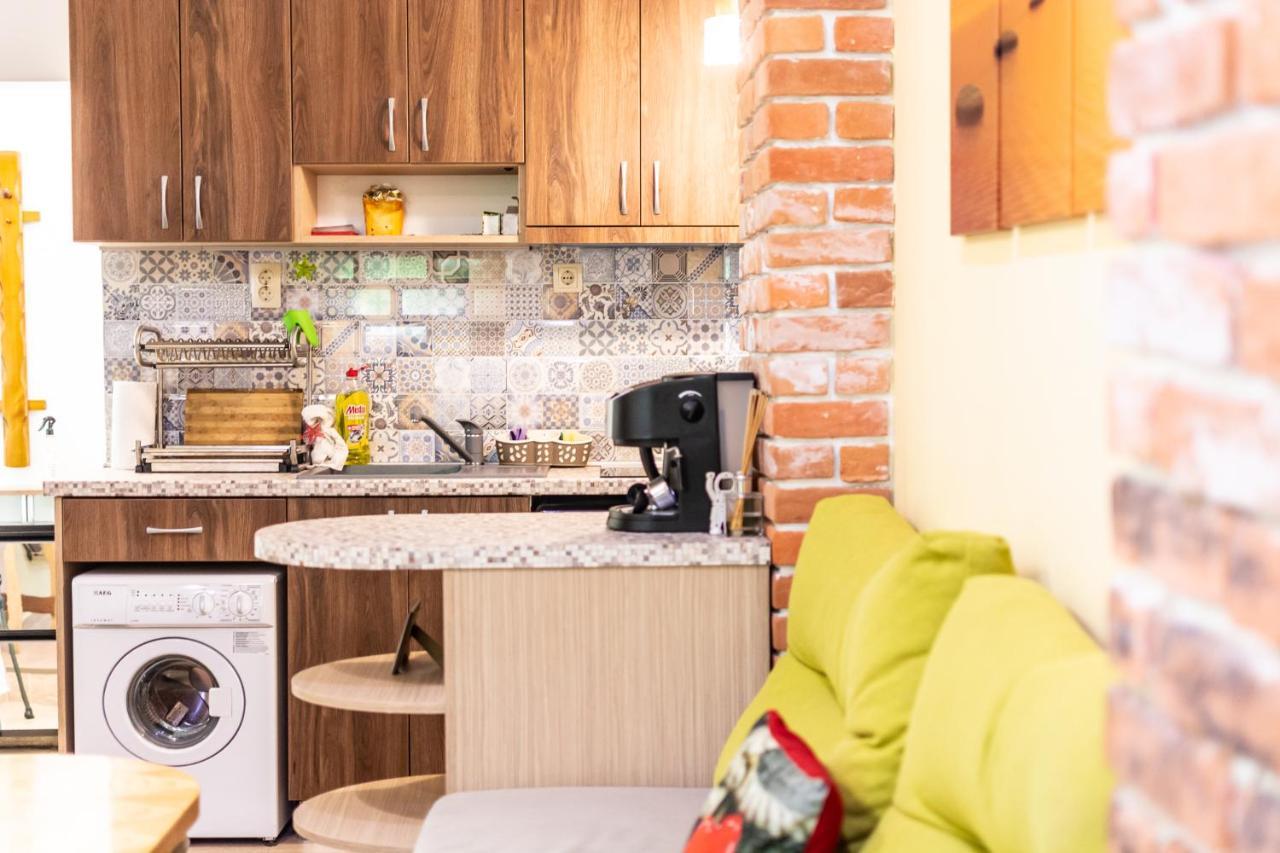 Barcelona Colorful Central Studio W Green Backyard София Экстерьер фото