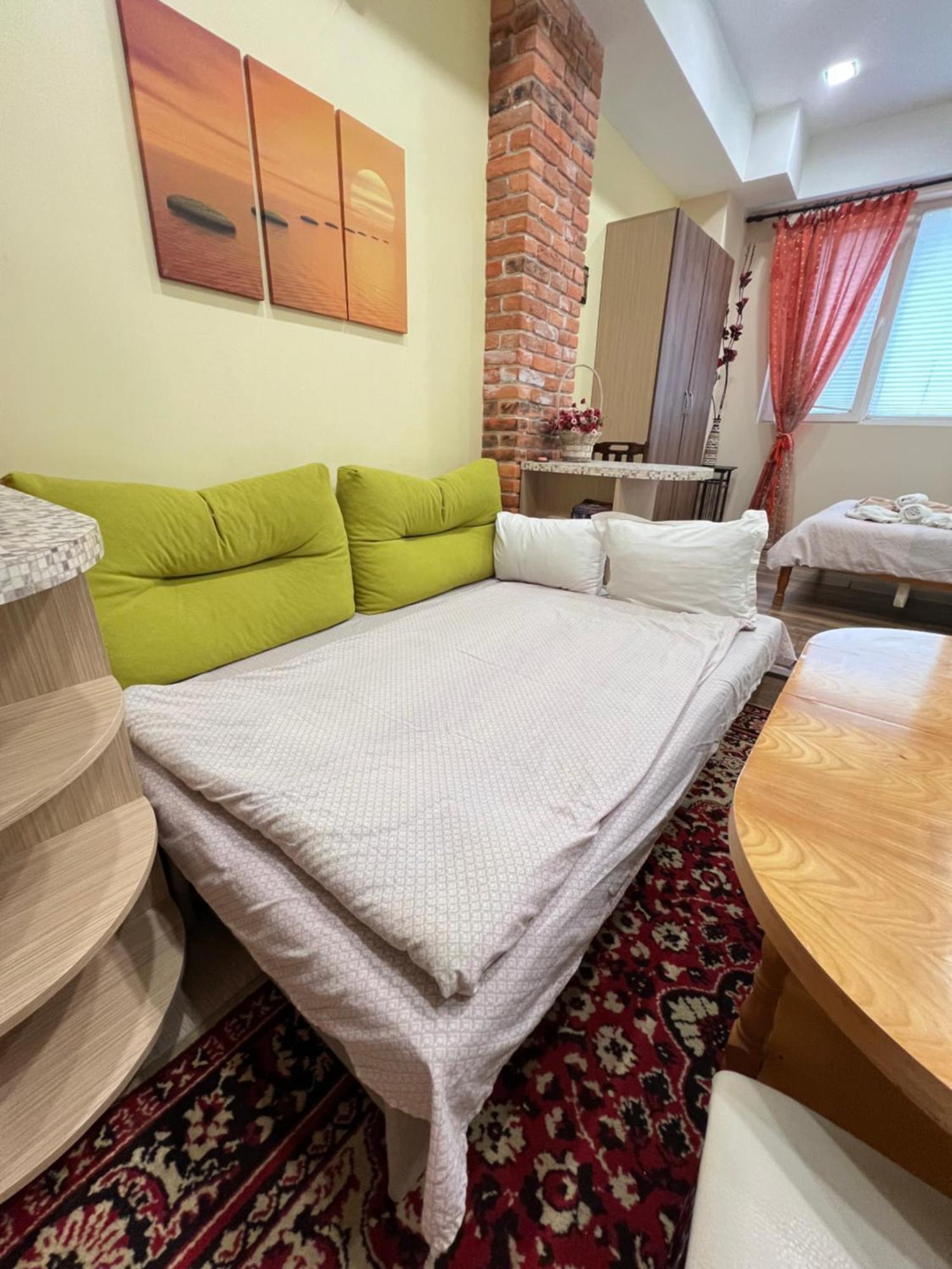 Barcelona Colorful Central Studio W Green Backyard София Экстерьер фото